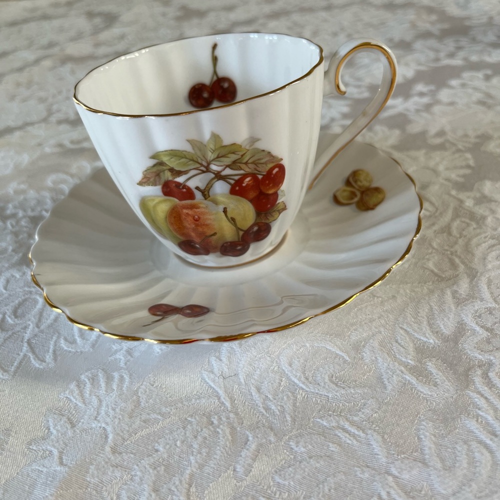 Vintage teacup.  Royal Tuscan English Fine Bone China. Fall fruit and nut motif.